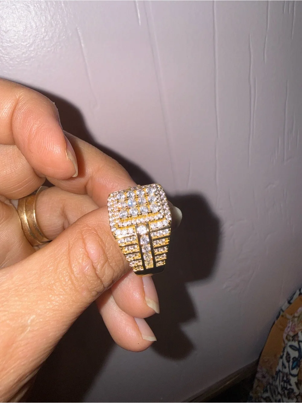 Shaquille O'Neal Gold-Tone Ring with Pink and White Stones
